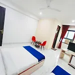 Hotel The Almora International -With Free Airport Transffer